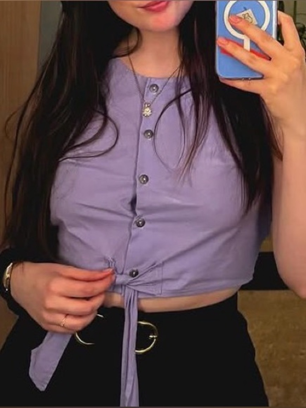 Sleeveless Tie-Front Crop Top in Light Lavender